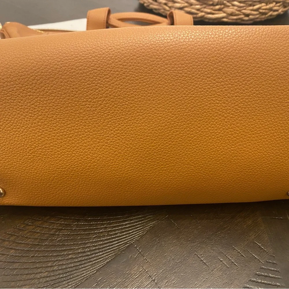 NEW Lily Jade Diaper bag - Picture 4 of 10